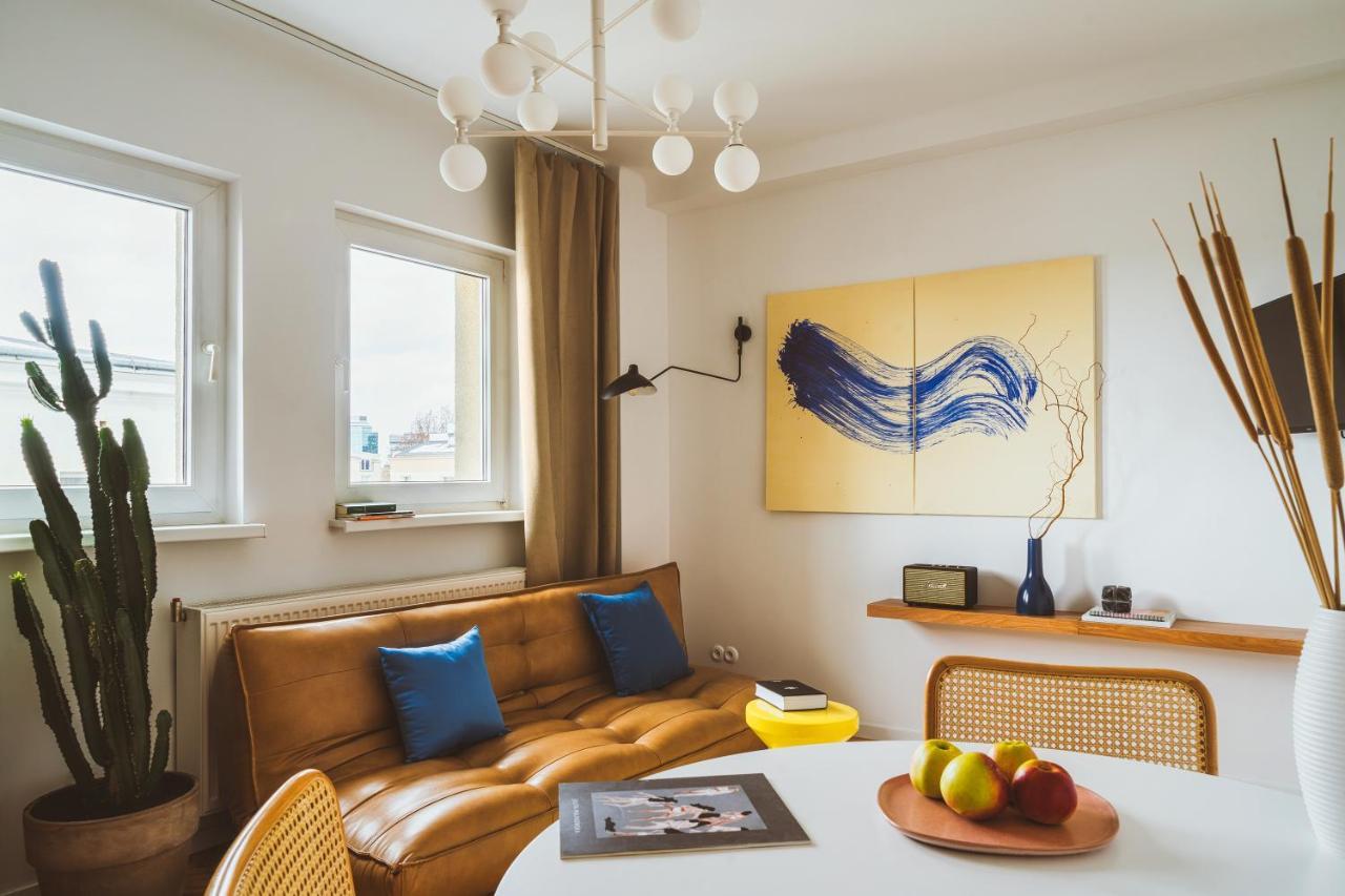Warsaw Concierge Eclectic Designアパートメント エクステリア 写真